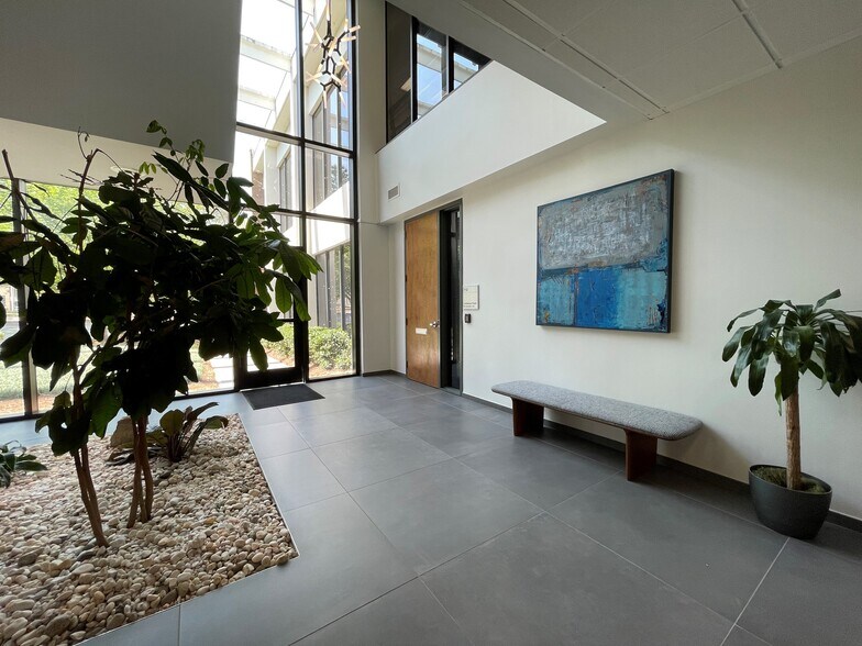 More Photos Of 3739 National Dr, Raleigh Office For Lease