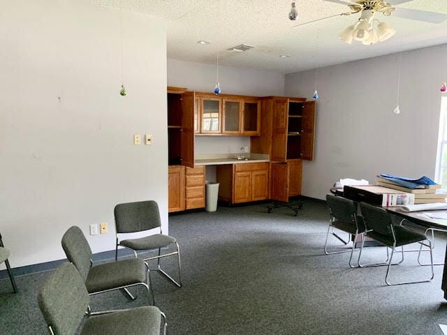 More Photos Of 16255 Longenbaugh Dr, Houston Daycare Center For Lease