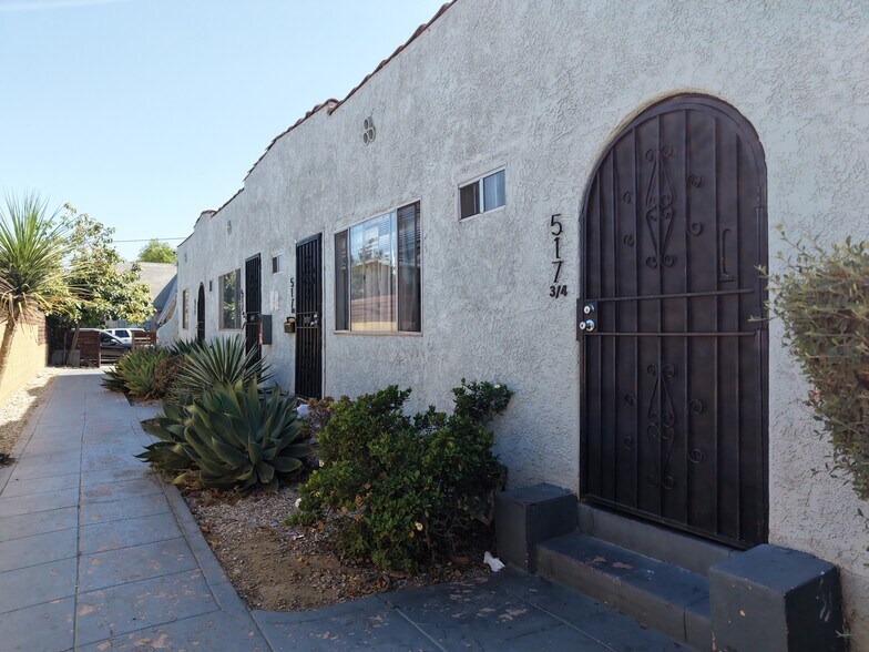 More Photos Of 517 W 42nd Plz, Los Angeles Apartments For Sale