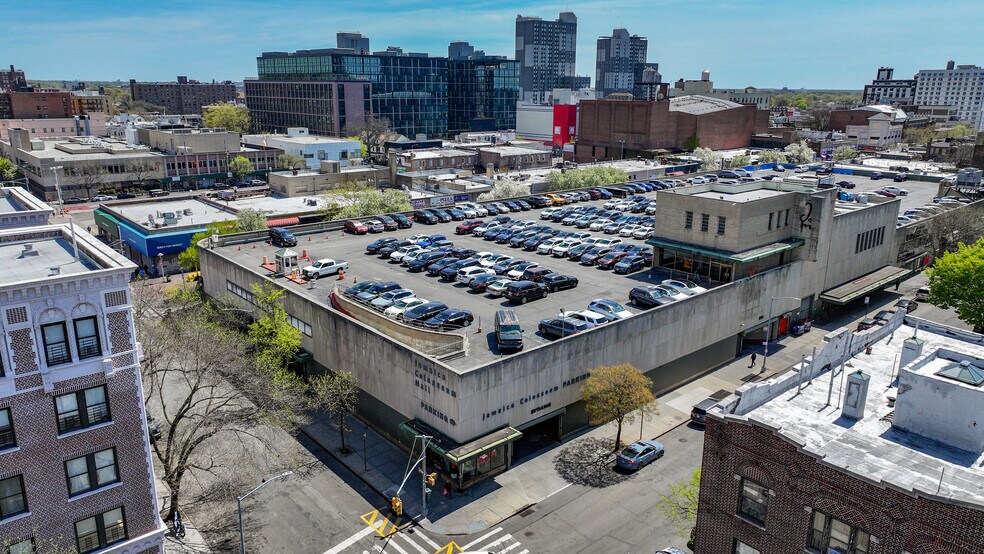 Primary Photo Of 89-02 165th St, Jamaica General Retail For Sale