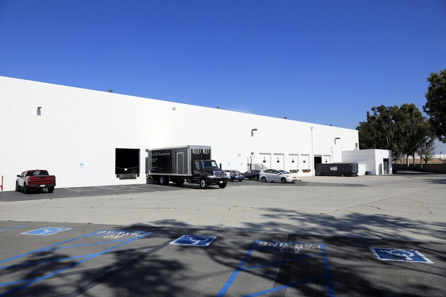 More Photos Of 7150 Village Dr, Buena Park Warehouse For Sale