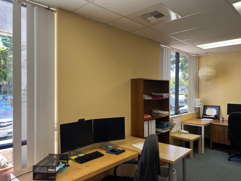 More Photos Of 279 Cousteau Pl, Davis Office For Lease