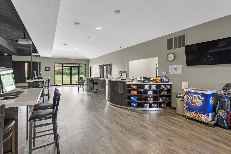 More Photos Of 3600 Wayland Dr, Jackson Golf Course Driving Range For Sale