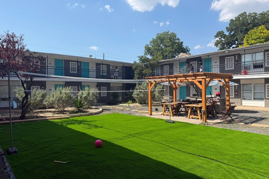 Primary Photo Of 4712 Gaston Ave, Dallas Rehabilitation Center For Sale