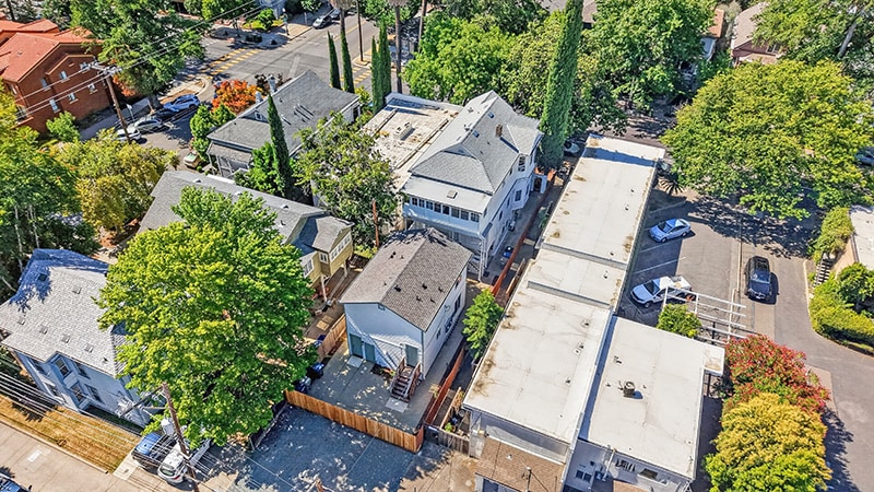 More Photos Of 2423 L St, Sacramento Apartments For Sale