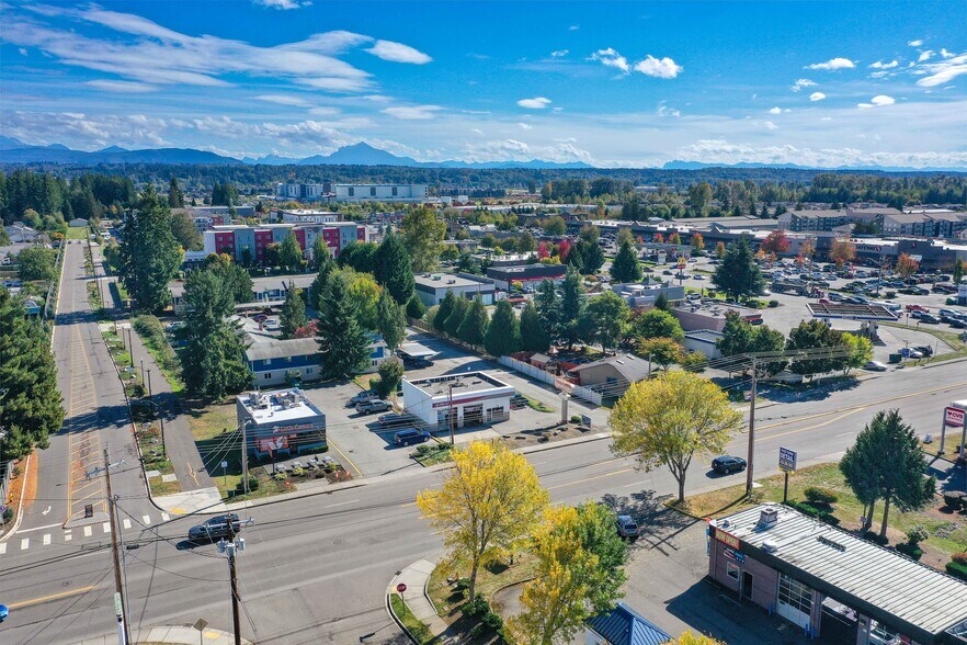 More Photos Of 17317 Smokey Point Blvd, Arlington General Retail For Sale