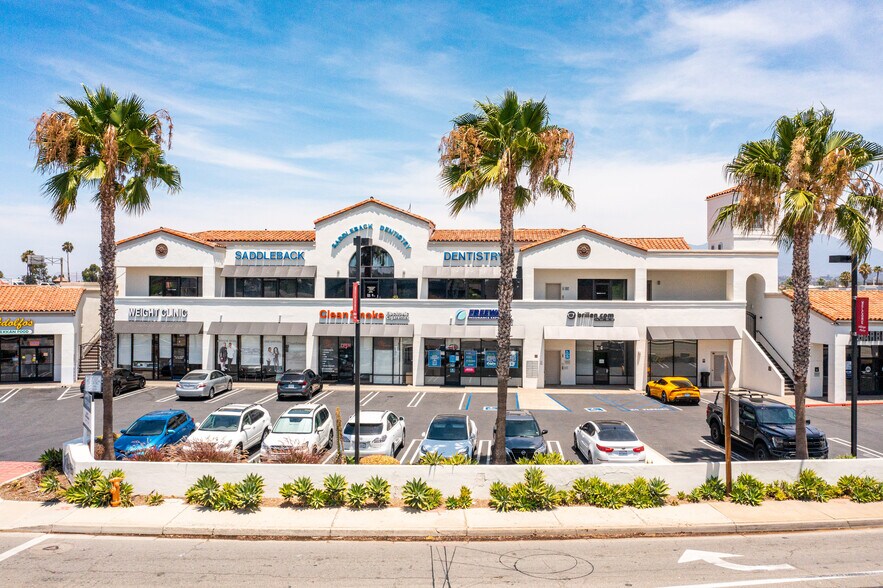 More Photos Of 24012 Avenida de la Carlota, Laguna Hills Storefront For Lease