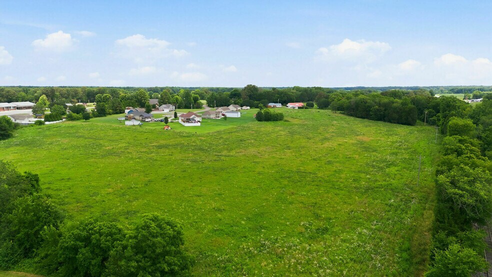 More Photos Of Old Tullahoma hwy, Tullahoma Land For Sale