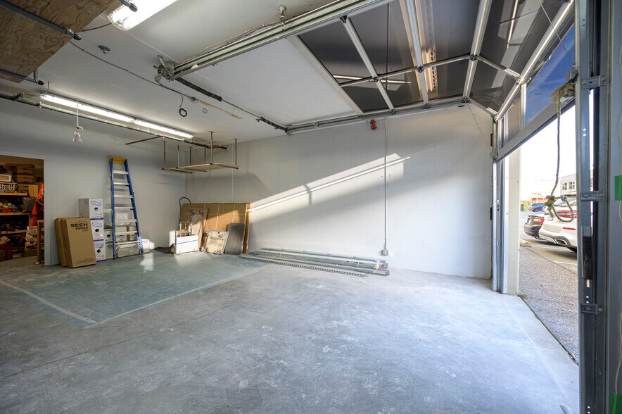 More Photos Of 12500 Horseshoe Way, Richmond Light Distribution For Lease