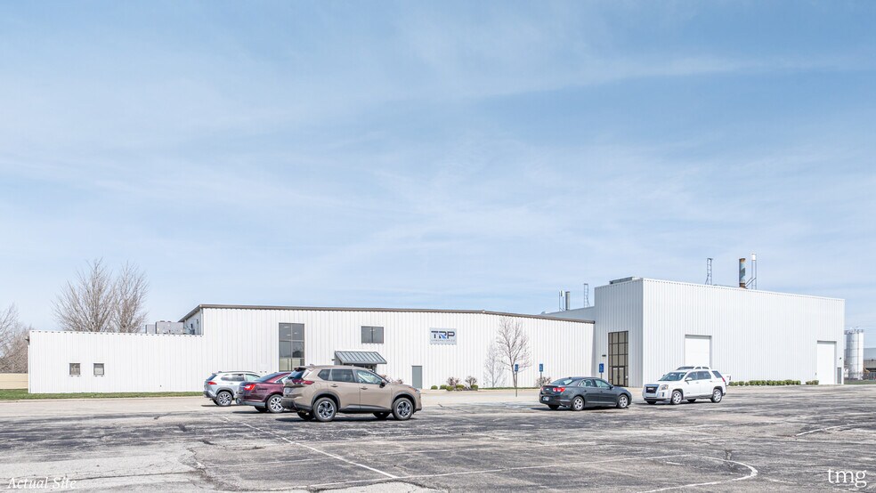 More Photos Of 635 S Mapleton St, Columbus Manufacturing For Sale