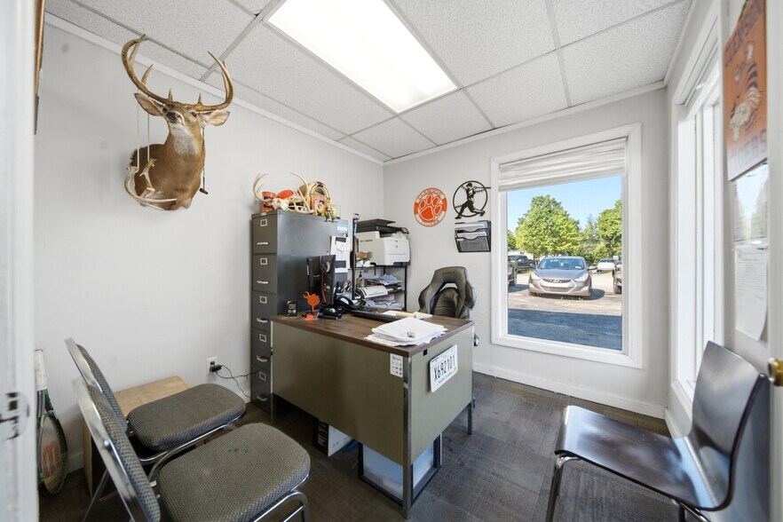 More Photos Of 2029 Platt Springs Rd, West Columbia Auto Dealership For Sale