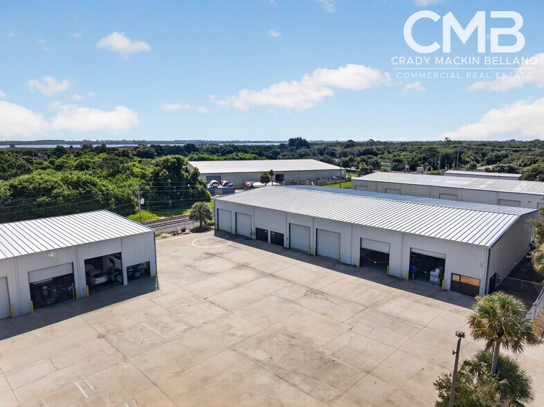More Photos Of 300 Industrial Park Blvd, Sebastian Unknown For Lease