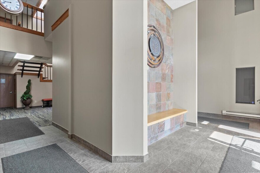 More Photos Of 2005 Lyell Ave, Rochester Office For Lease