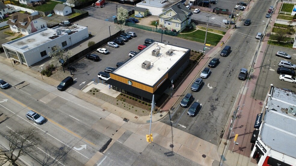 More Photos Of 168 Atlantic Ave, Freeport Fast Food For Sale