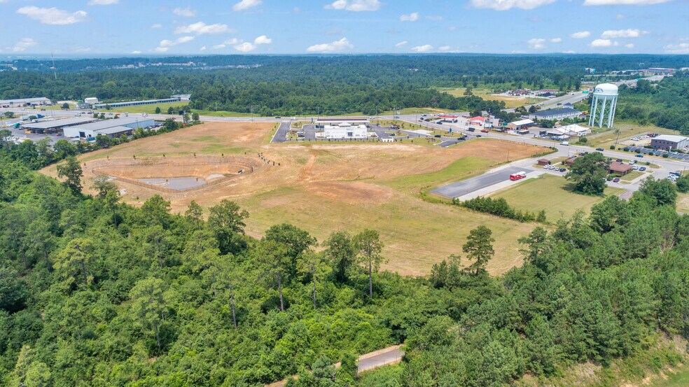 More Photos Of 893 Edgefield Rd, North Augusta Land For Lease