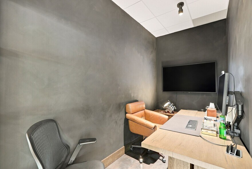 More Photos Of 510 W Riverside Ave, Spokane Office For Lease