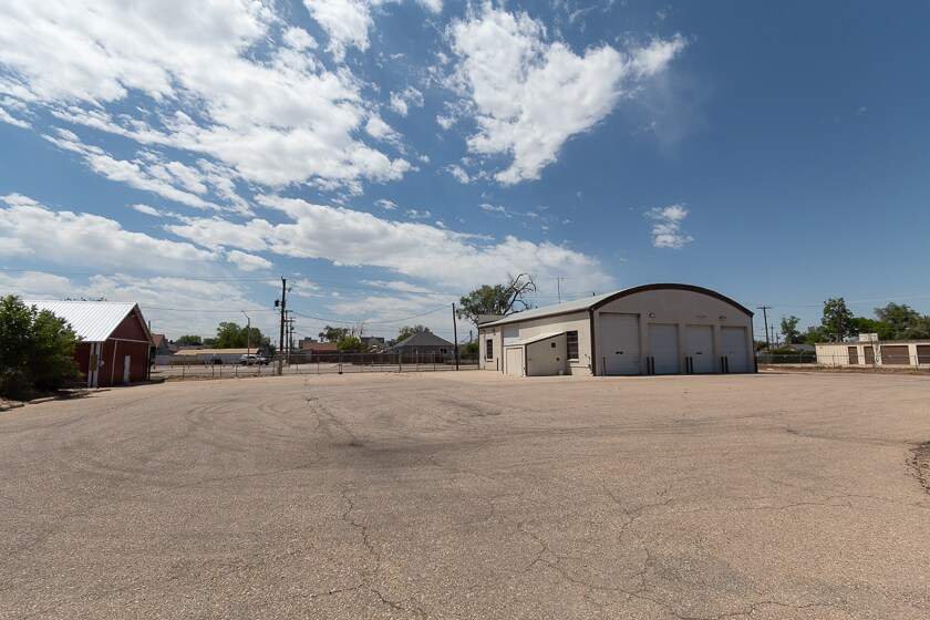 More Photos Of 702 4th Ave, Greeley Warehouse For Lease
