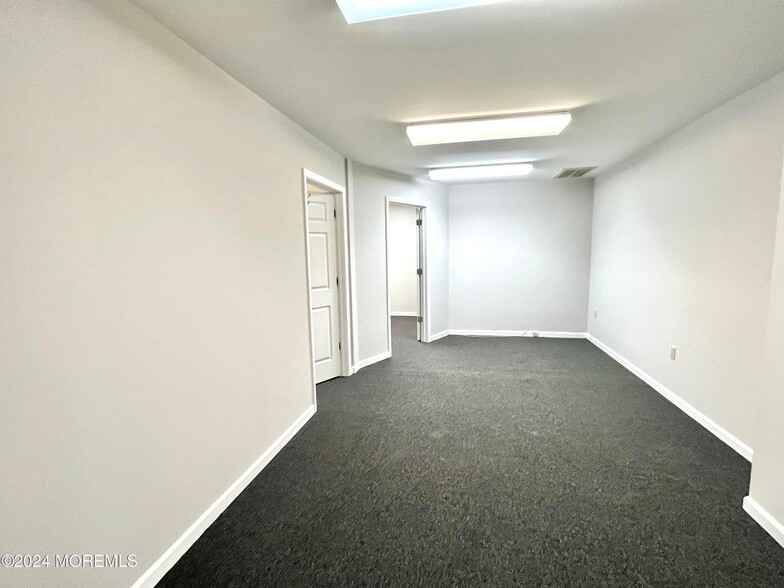 More Photos Of 426 Herbertsville Rd, Brick Office Residential For Sale