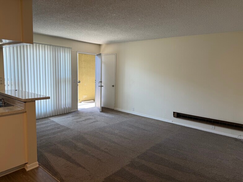 More Photos Of , San Diego Multifamily For Sale