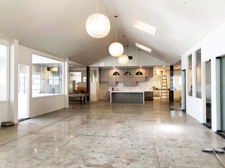More Photos Of 4200 Broadway, Oakland Office For Lease