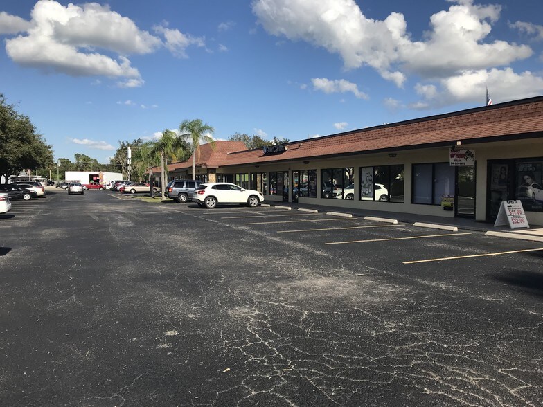 More Photos Of 2210 Tamiami Trl S, Venice Freestanding For Lease