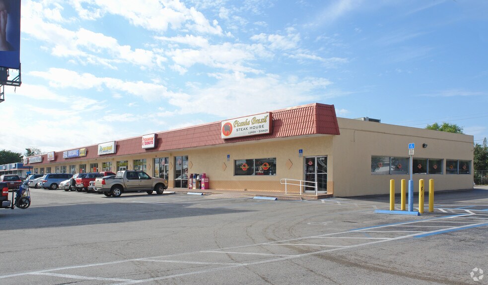 More Photos Of 22753-22841 State Road 7, Boca Raton Storefront Retail Office For Lease