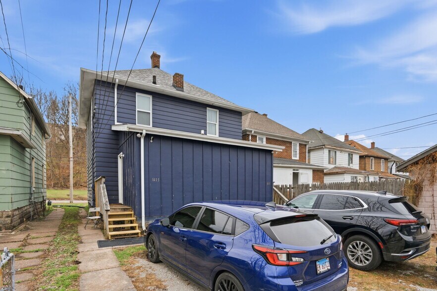 More Photos Of 1415 18th Ave, East Moline Multifamily For Sale