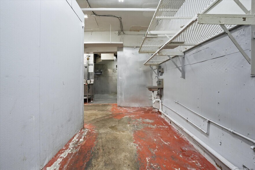 More Photos Of 45 NW 22nd Ave, Miami Restaurant For Sale