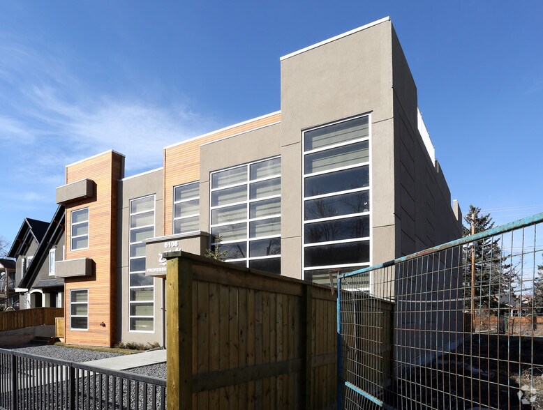 More Photos Of 6108 Bowness Rd NW, Calgary Office For Sale