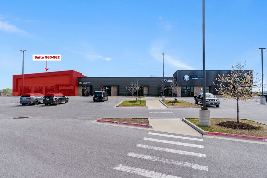 More Photos Of 504 E Centerton Blvd, Centerton Storefront Retail Office For Lease