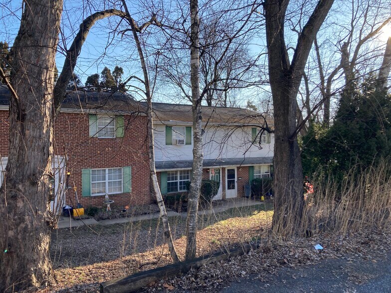 More Photos Of 602 Mallard Rd, Camp Hill Apartments For Sale