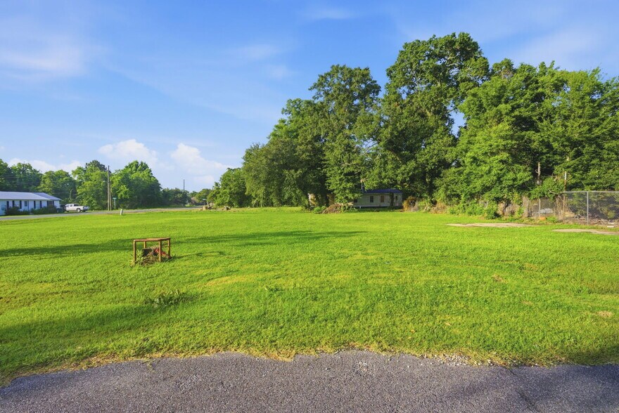 More Photos Of 7697 Alabama Ave, Hayes, Ln, Hayes Land For Sale