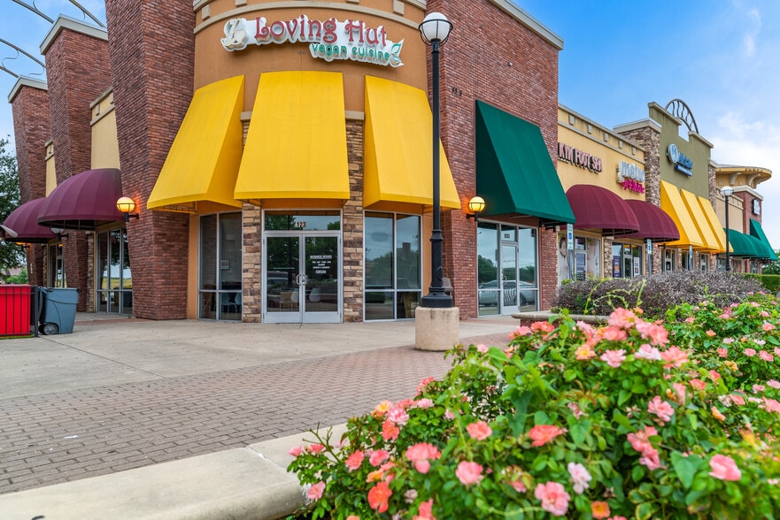 More Photos Of 4515 Matlock Rd, Arlington Storefront Retail Office For Lease