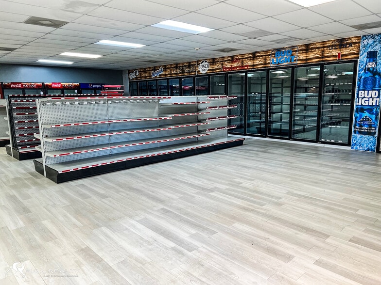 More Photos Of 3064 Cleveland Hwy, Dalton Convenience Store For Lease