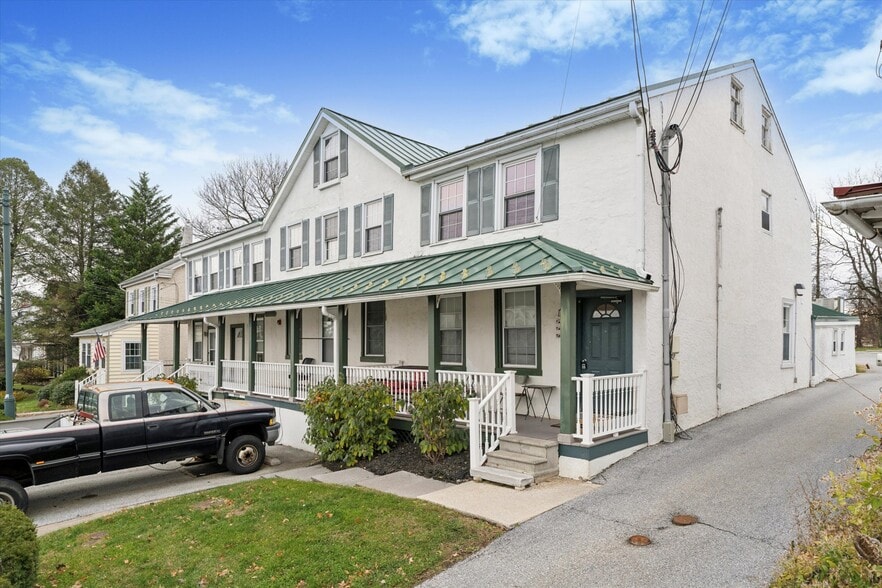 More Photos Of 20 S Village Ave, Exton Apartments For Sale