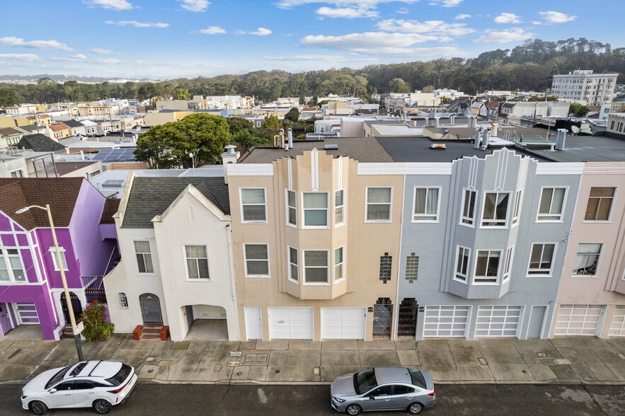 More Photos Of 1616-1618 Judah St, San Francisco Apartments For Sale