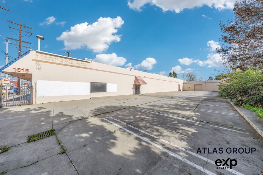 More Photos Of 1618 S San Gabriel Blvd, San Gabriel Freestanding For Sale