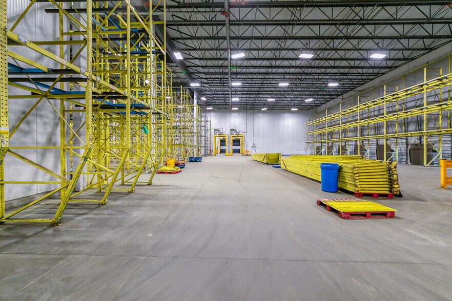 More Photos Of 1701 Technical Dr, Saint Johns Refrigeration Cold Storage For Sale