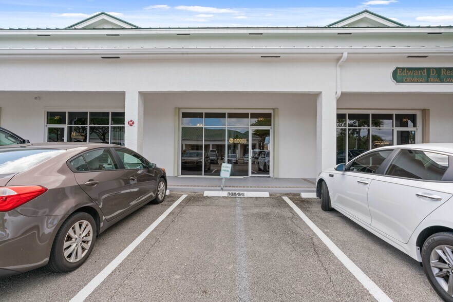 More Photos Of 658 W Indiantown Rd, Jupiter Medical For Lease