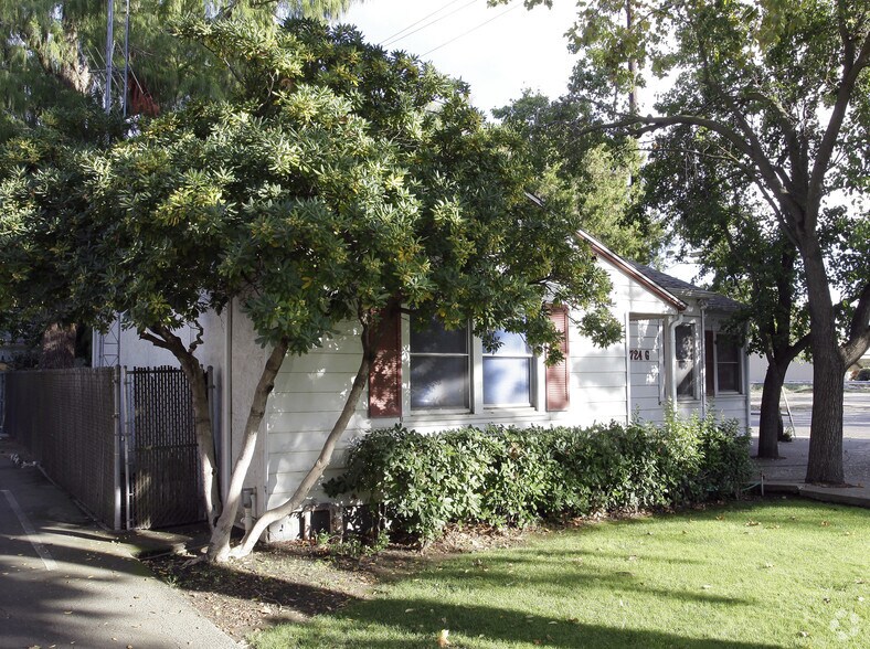 More Photos Of 724 G St, Davis Office For Sale