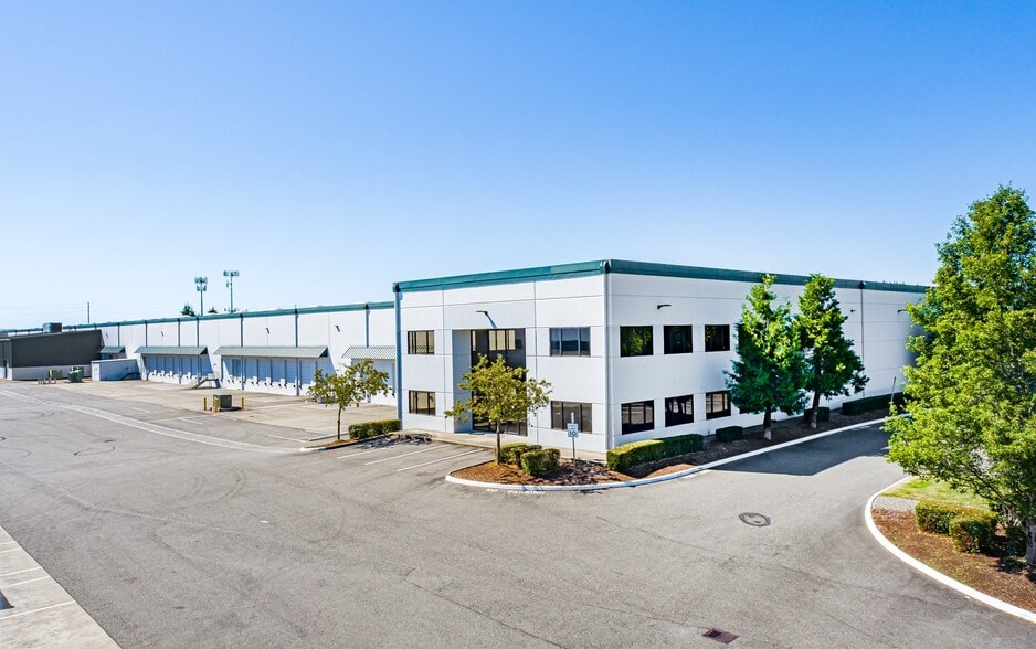 Primary Photo Of 2205 70th Ave E, Fife Warehouse For Lease