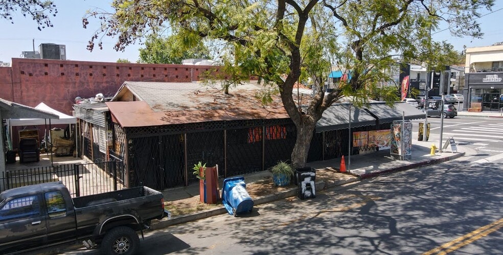 More Photos Of 5690 York Blvd, Los Angeles Office Residential For Sale