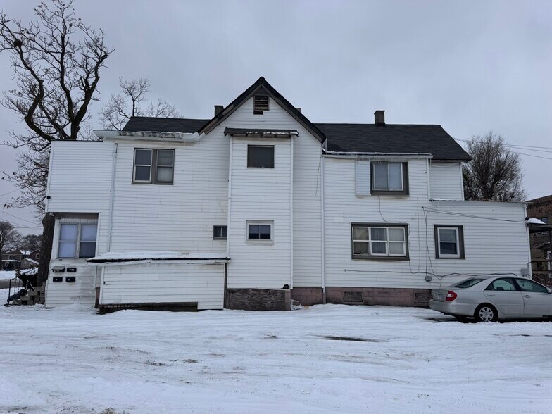 More Photos Of 19 Rimbach St, Hammond Multifamily For Sale