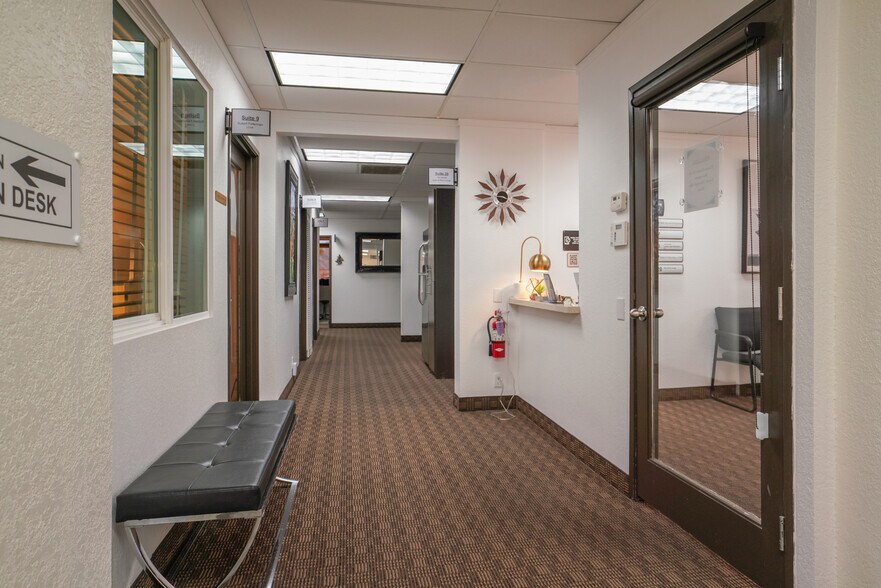 More Photos Of 2825 E Tahquitz Canyon Way, Palm Springs Medical For Sale