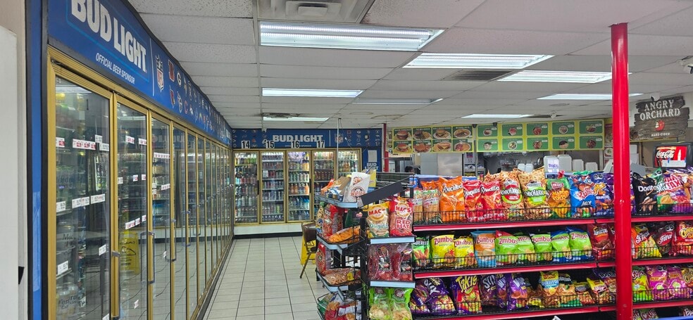 More Photos Of 1604 W Bruton Rd, Mesquite Convenience Store For Sale