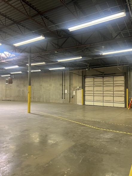 More Photos Of 4158 Nike Dr, West Jordan Light Manufacturing For Lease