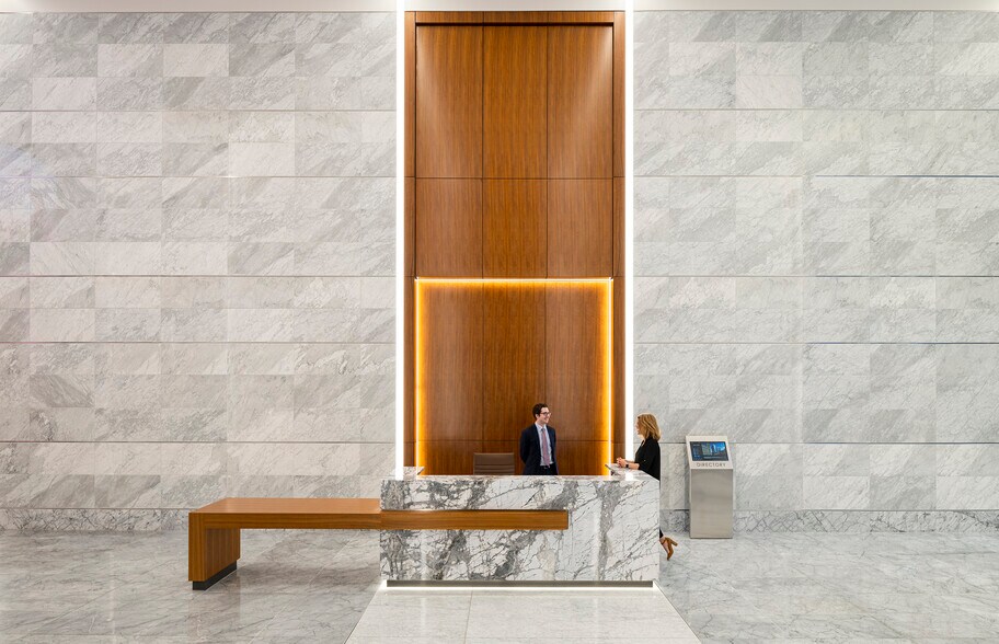 More Photos Of 790 N Water St, Milwaukee Office For Lease