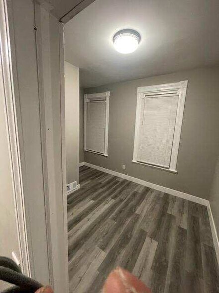 More Photos Of 1757 Westwood Ave, Cincinnati Multifamily For Sale