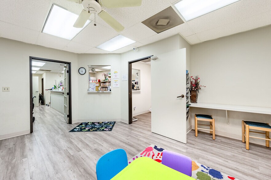 More Photos Of 5631 Lincoln Ave, Cypress Medical For Lease