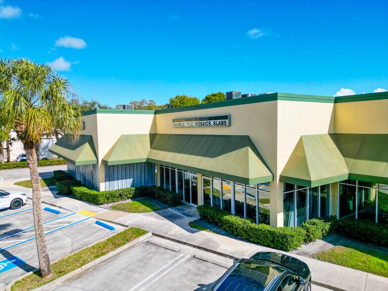 More Photos Of 1001 Jupiter Park Dr, Jupiter Flex For Lease